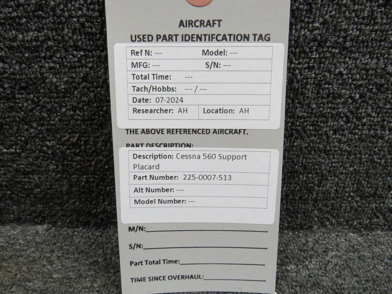 225-0007-513 Cessna 560 Support Placard Unit