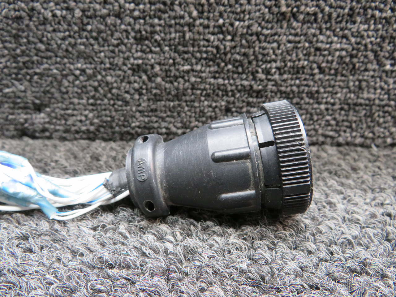 206125-1 Amphenol Canon Plug Connector For Sale