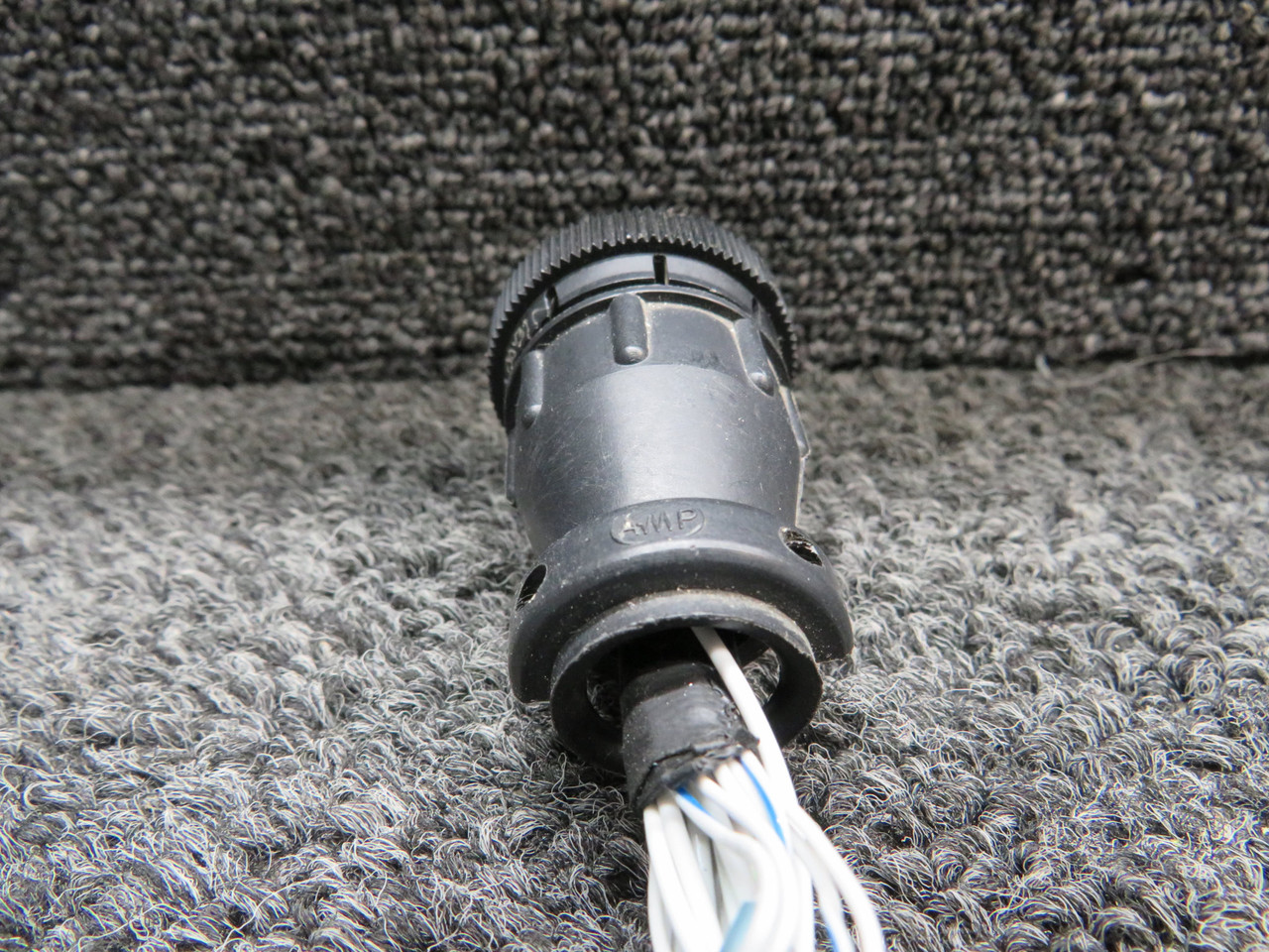 206125-1 Amphenol Canon Plug Connector For Sale