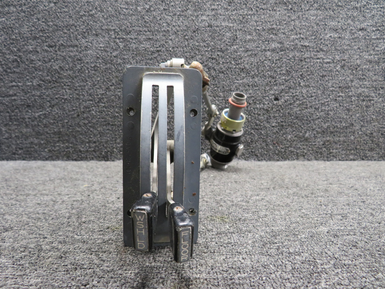 840B20-5 Le Bozec and Gautier Defogging Ball Valve w Switch Attachment