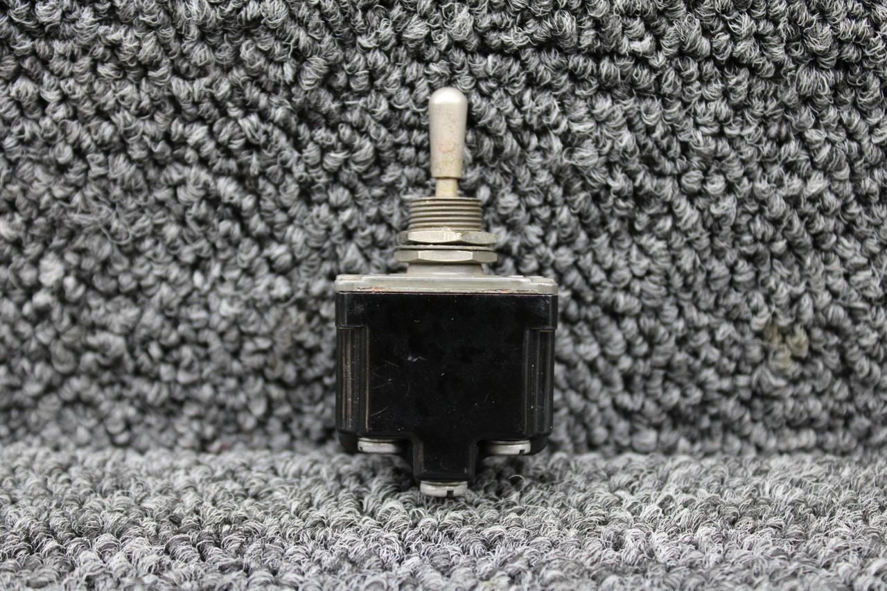 2TL1-7 (Alt: MS24524-27) Micro Switch Toggle Switch For Sale