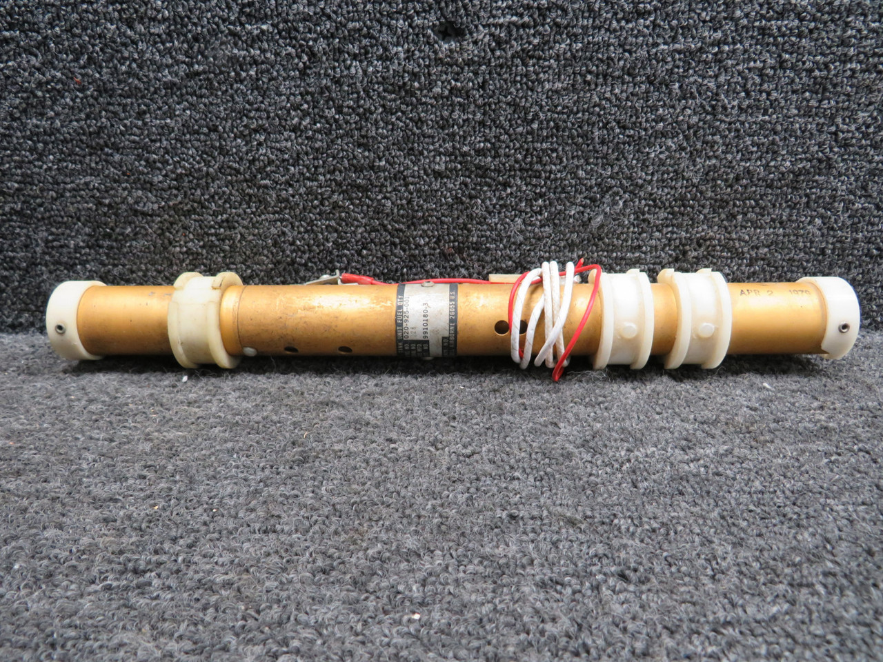 020-925-001 (Alt: 9910180-3) Gull Fuel Quantity Tank Unit