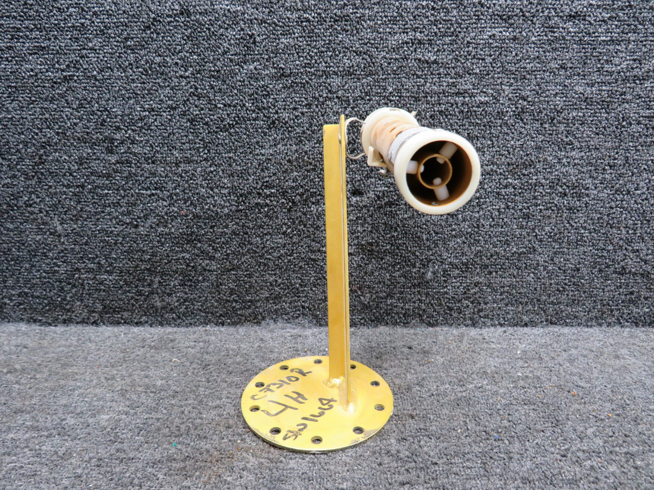020-924-002 (Alt: 9910082-17) Gull Airborne Fuel Quantity Tank Unit with Mount