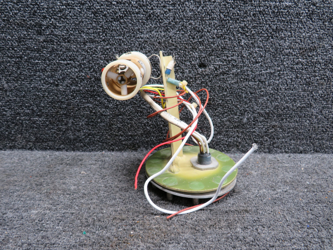 020-924-003 (Alt: 9910082-8), 366-917-001 Gull Airborne Fuel Quantity Tank Unit