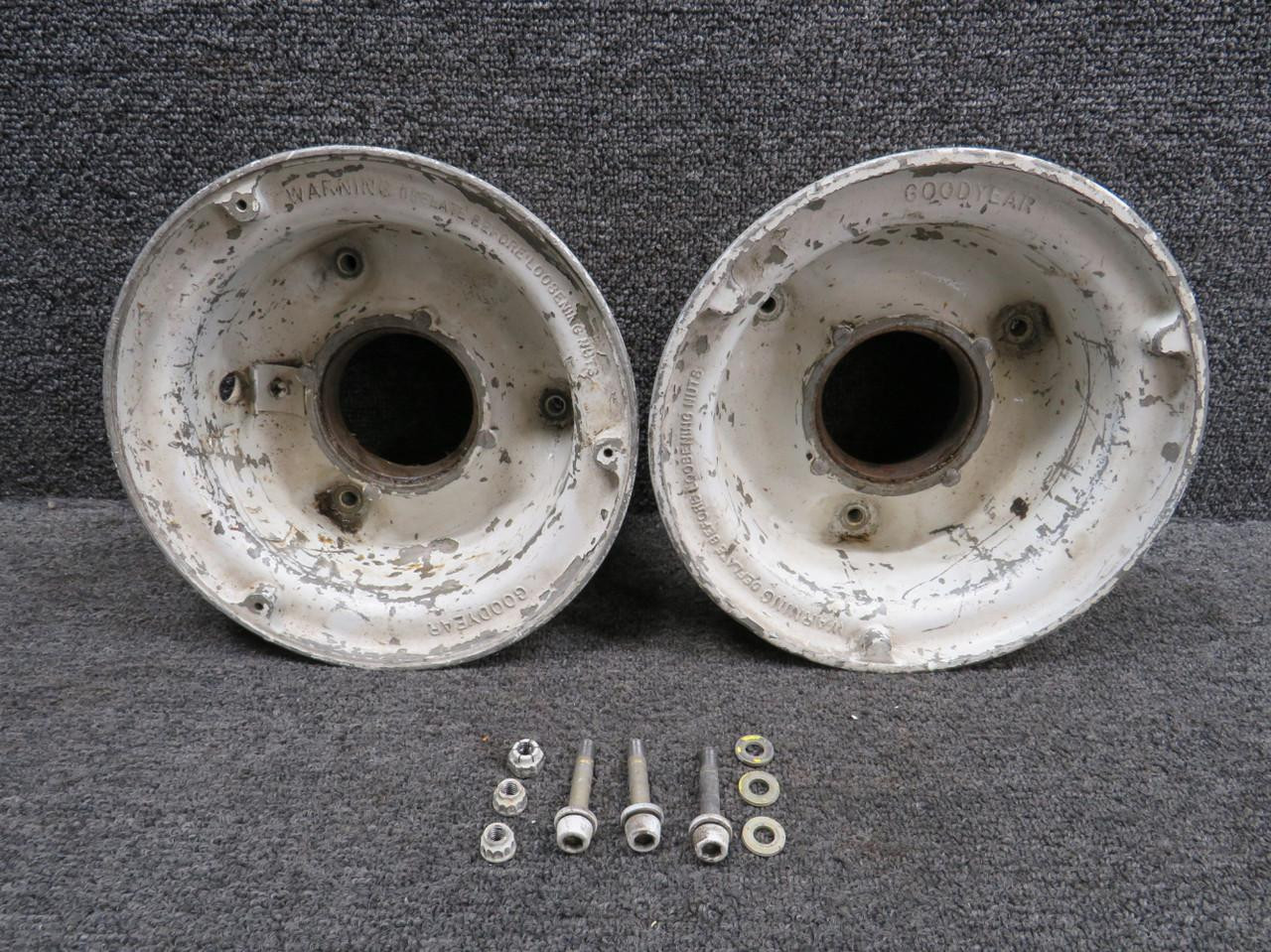 ＮＧページ 9541898, 9541899 Goodyear Nose Gear Wheel 5.00-5 has No Bearings