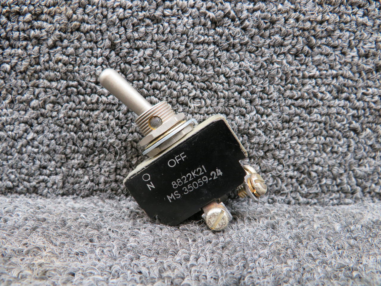 MS35059-24 Cutler Hammer Toggle Switch Unit