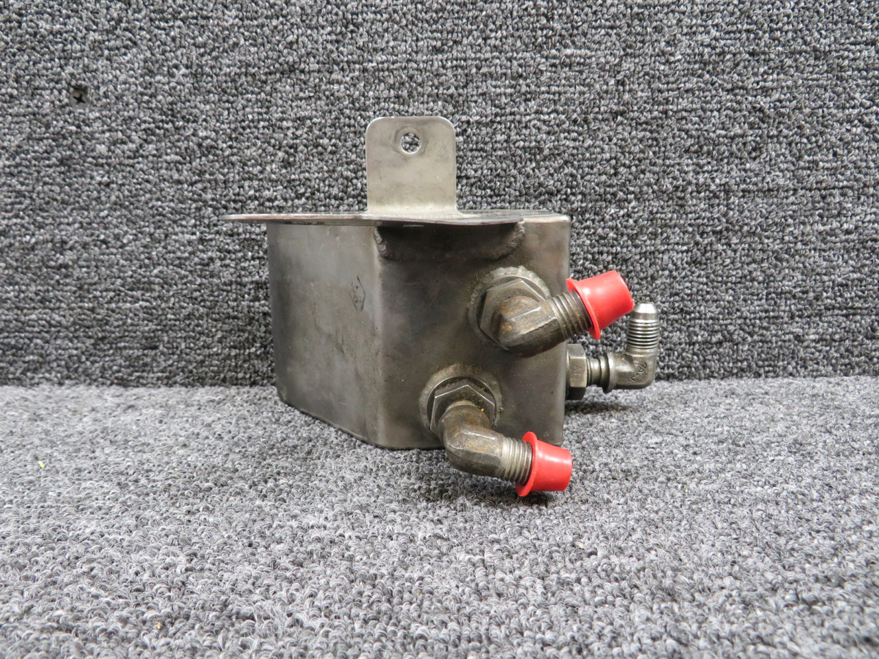 Mitsubishi MU-300 Left Hand Reservoir