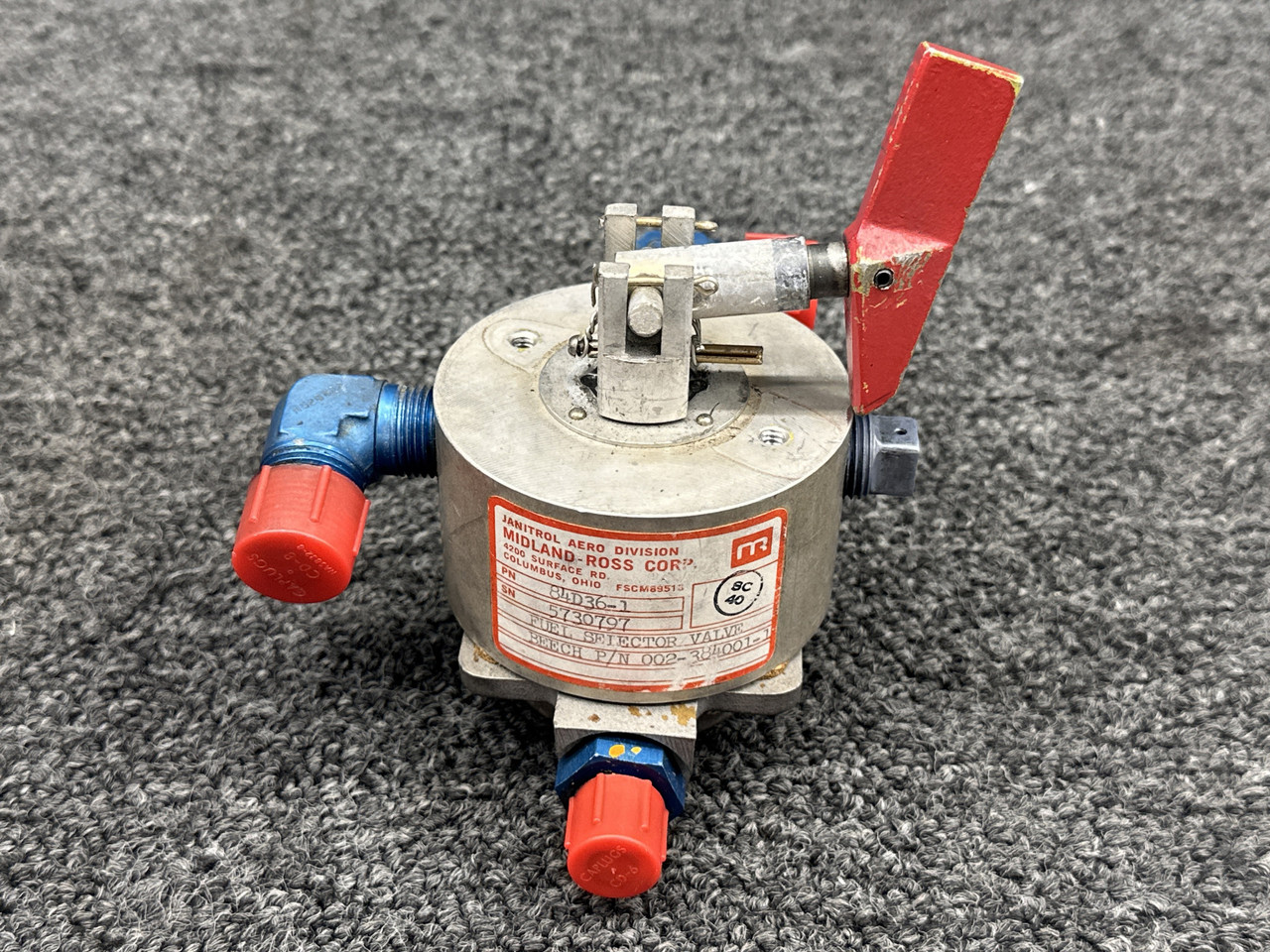 84D36-1 (Alt: 002-384001-1) Janitrol Aero Fuel Selector Valve