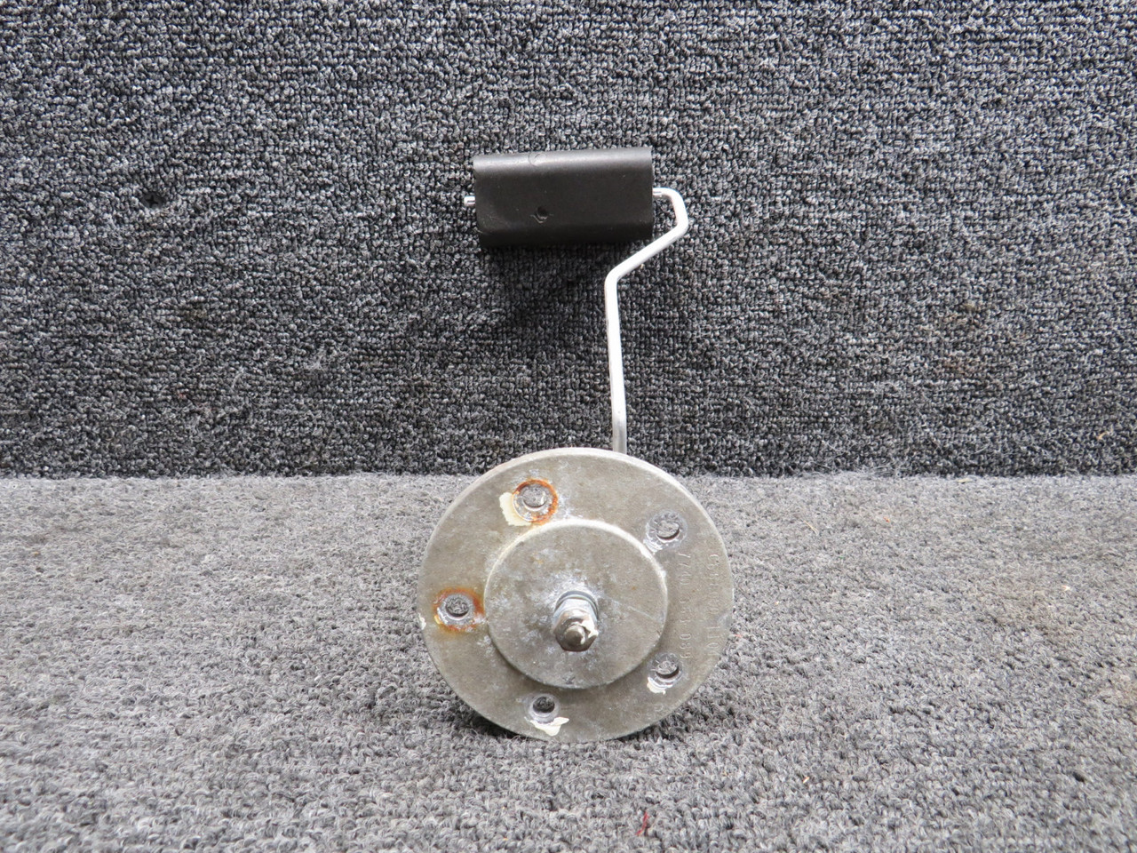 C668050-1104 Cessna 208B Fuel Quantity Transmitter RH Outboard