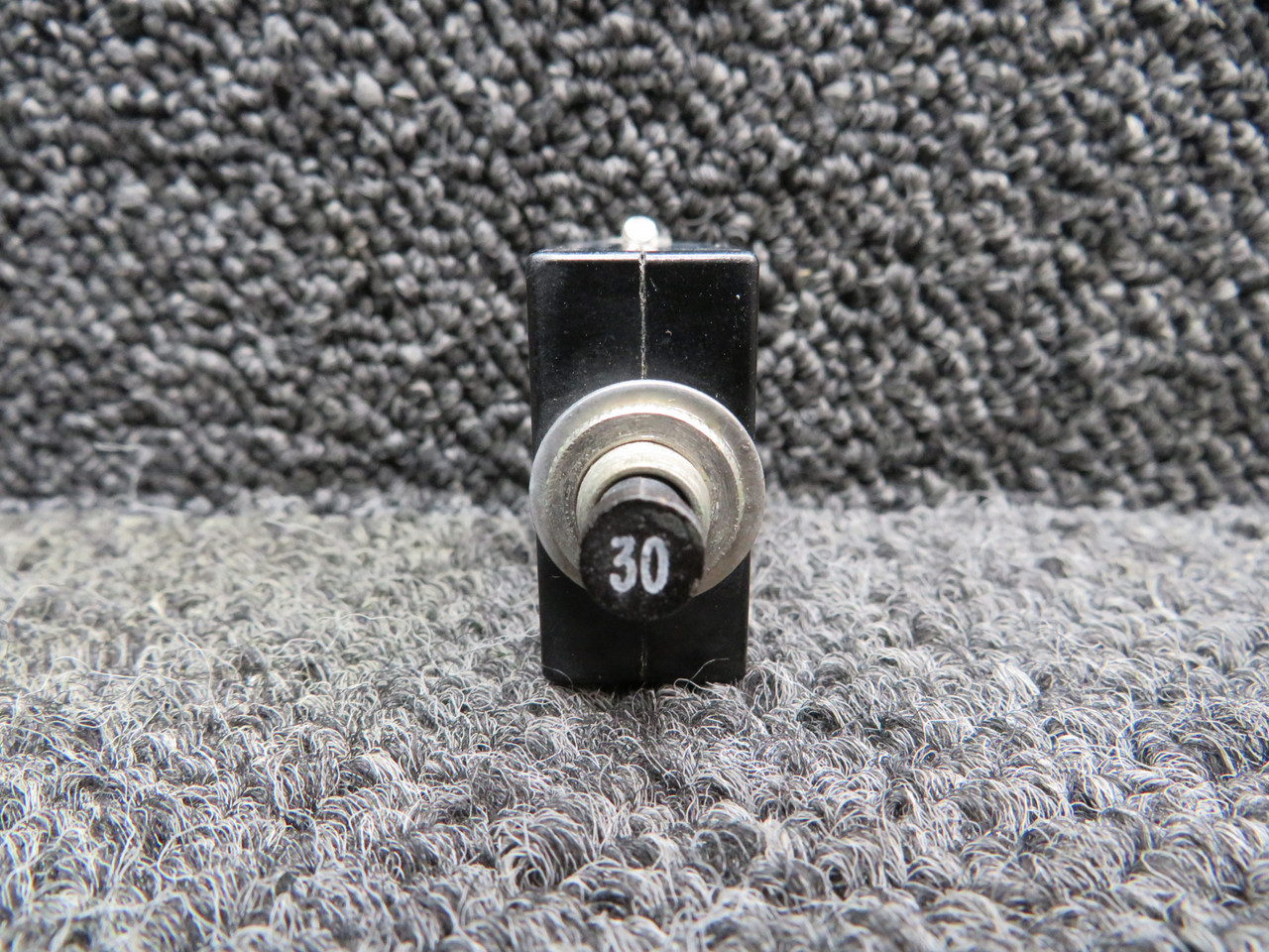REIページ S-1232-30 Cessna T303 Circuit Breaker (Amps: 30) For Sale