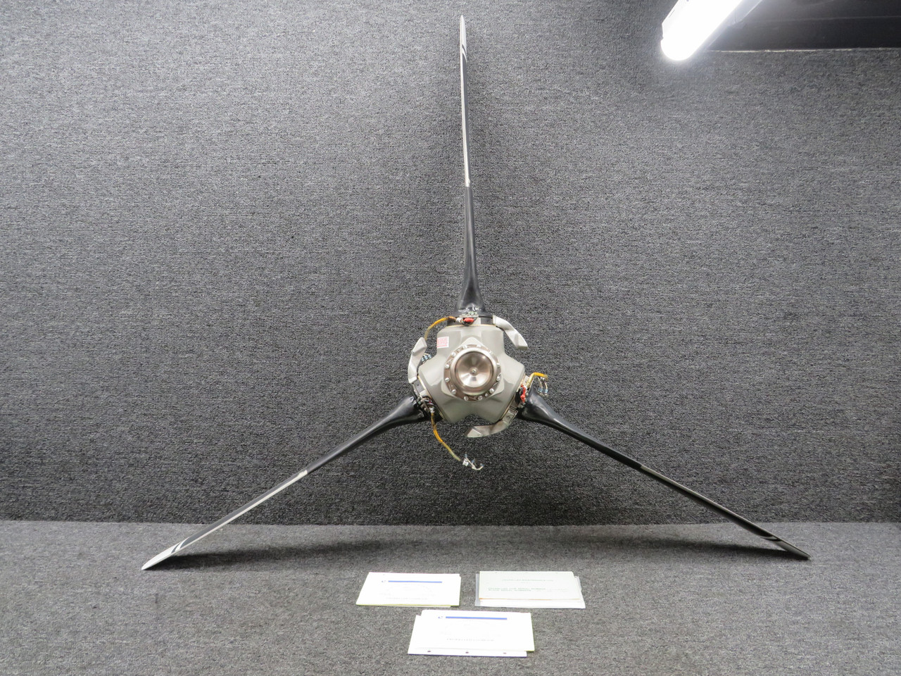 3AF32C506 McCauley 3 Blade Propeller Hub with Logbooks For Sale