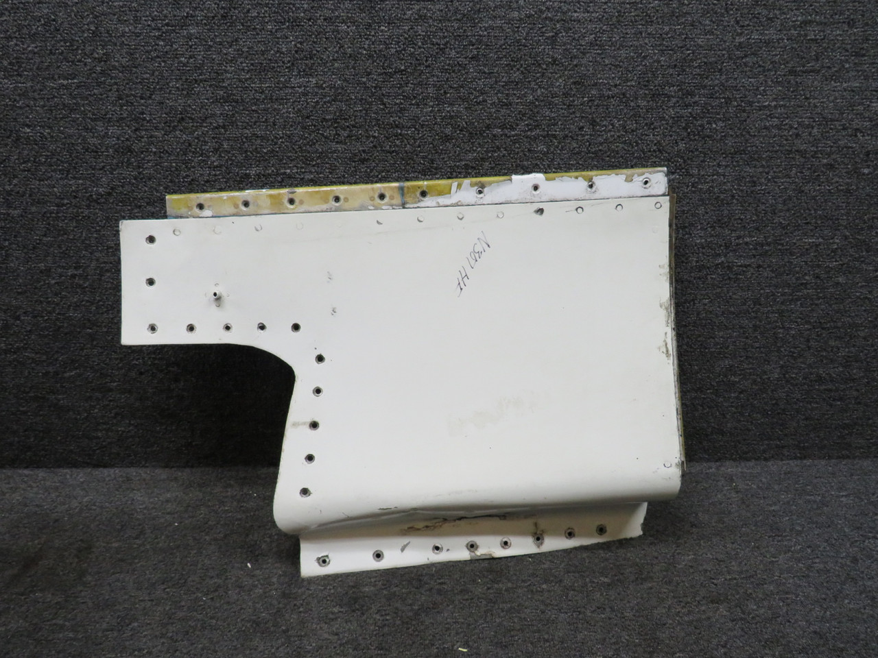 エルフ・モール 2322540-58 Learjet L-25B Bulkhead Assembly Unit