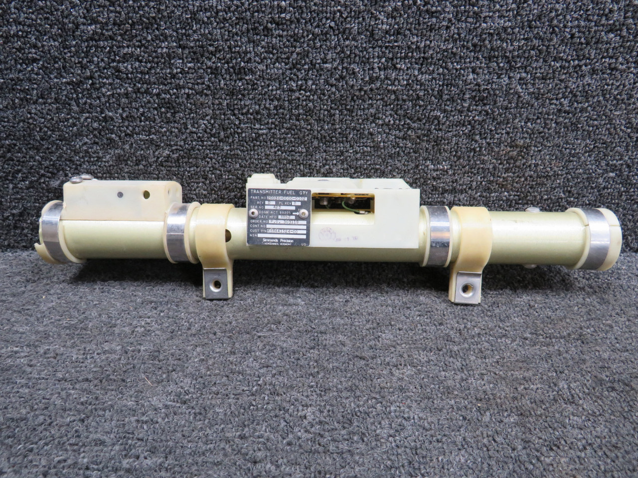 20036-0000-0102 (Alt: 468441524-00) Simmonds Fuel Quantity Transmitter (Damaged)