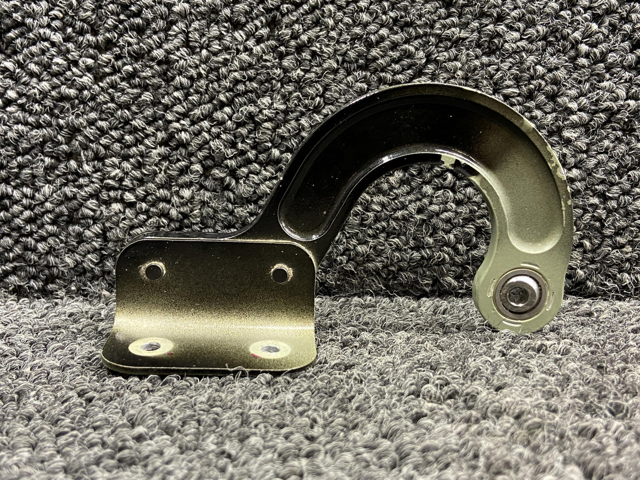 バーボン46.5% 46W520003-003 Piper M600 LH or RH Main Gear Door Hinge