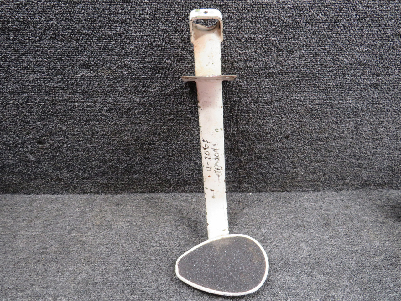 1510041-2 Cessna 207 Cabin Door Step Left Hand Assembly