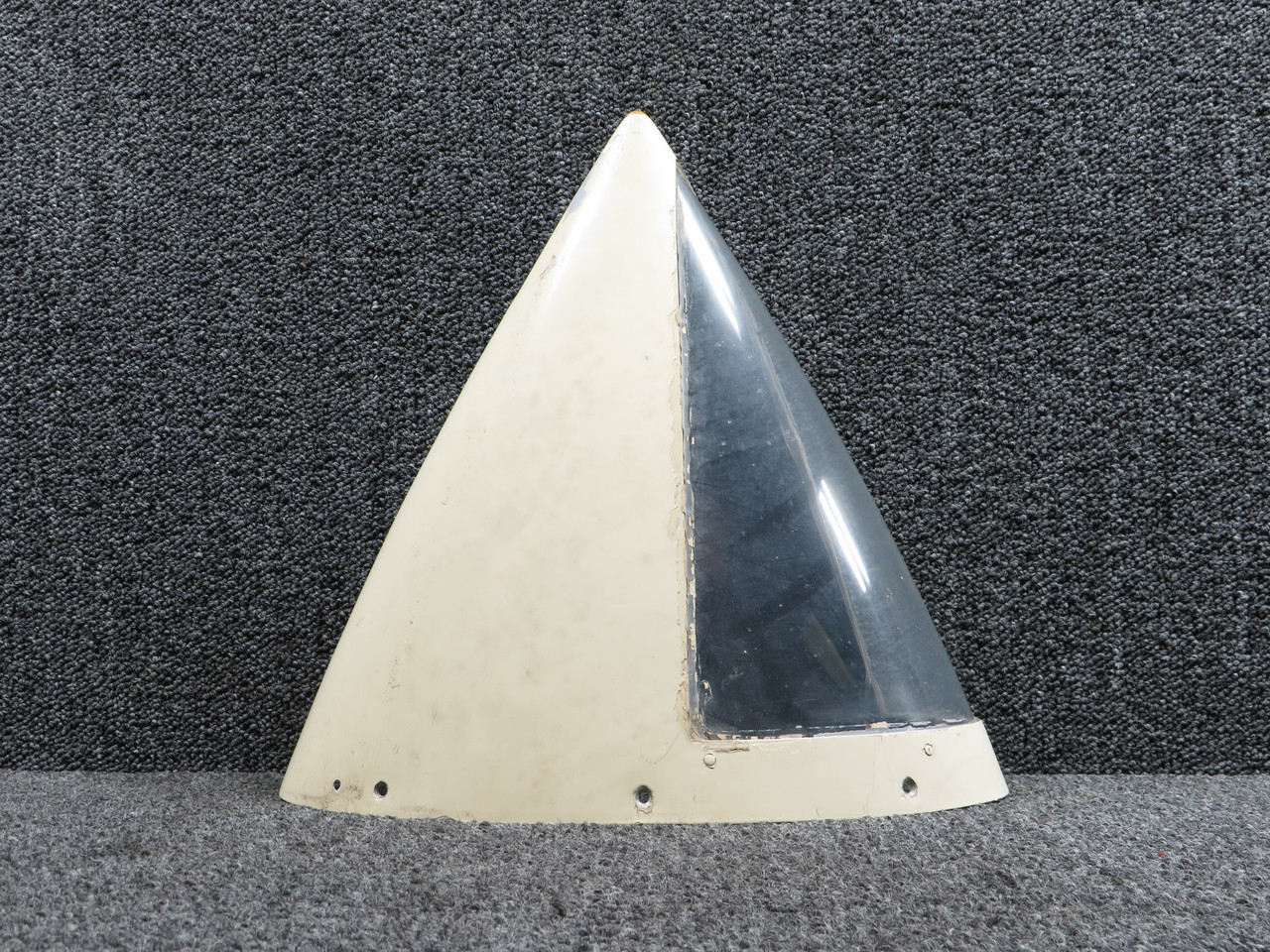 1215425-473 Use Part Number 0823411-15 Cessna Tip Tank Nose Cap