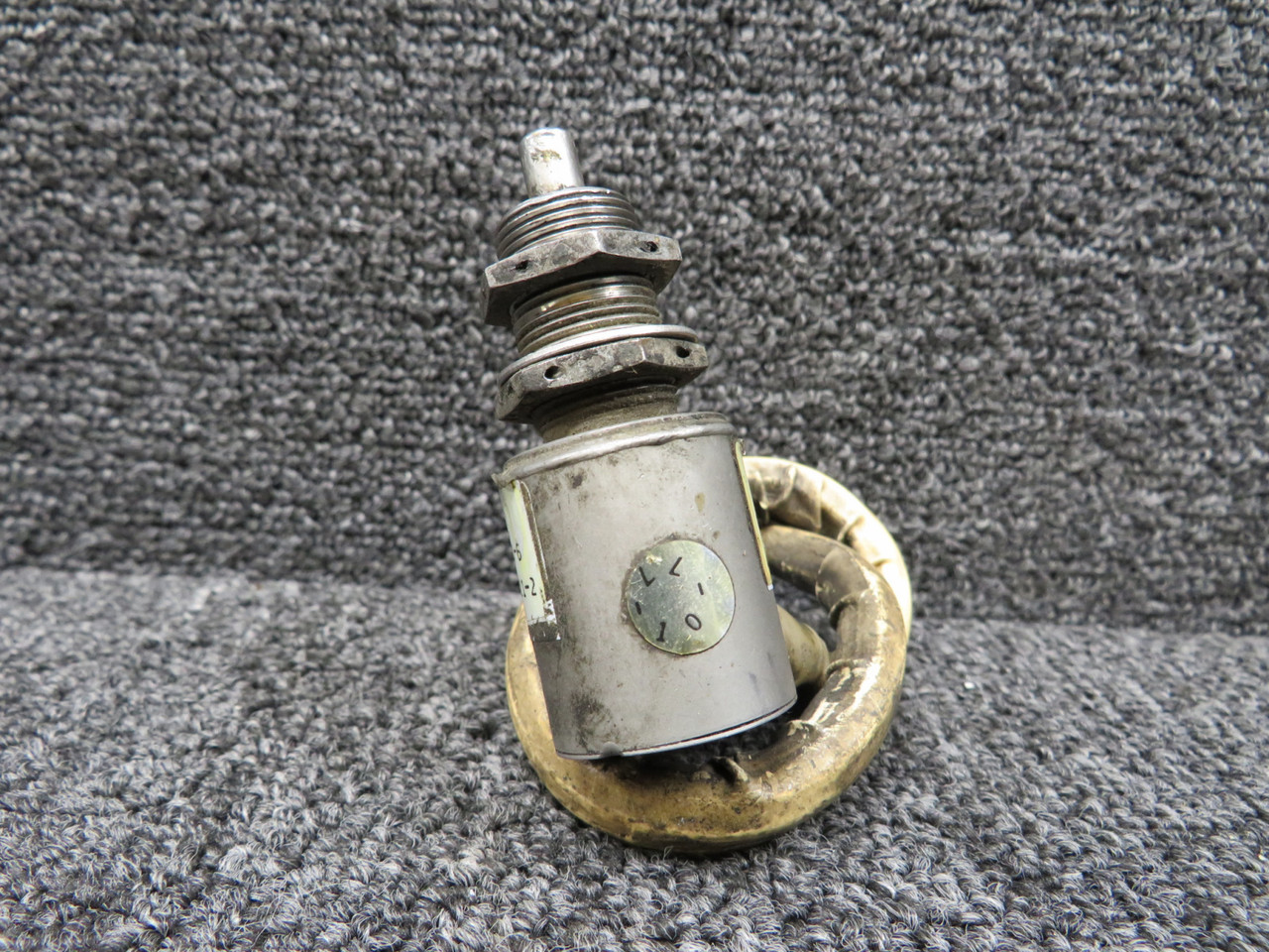 404EN1-6 (Alternate: MS21321-2) Micro Landing Gear Switch Assembly