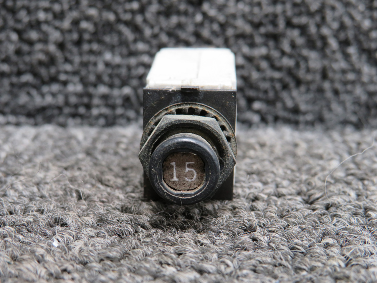 ぴんき 7277-2-15 Klixon Push Circuit Breaker For Sale