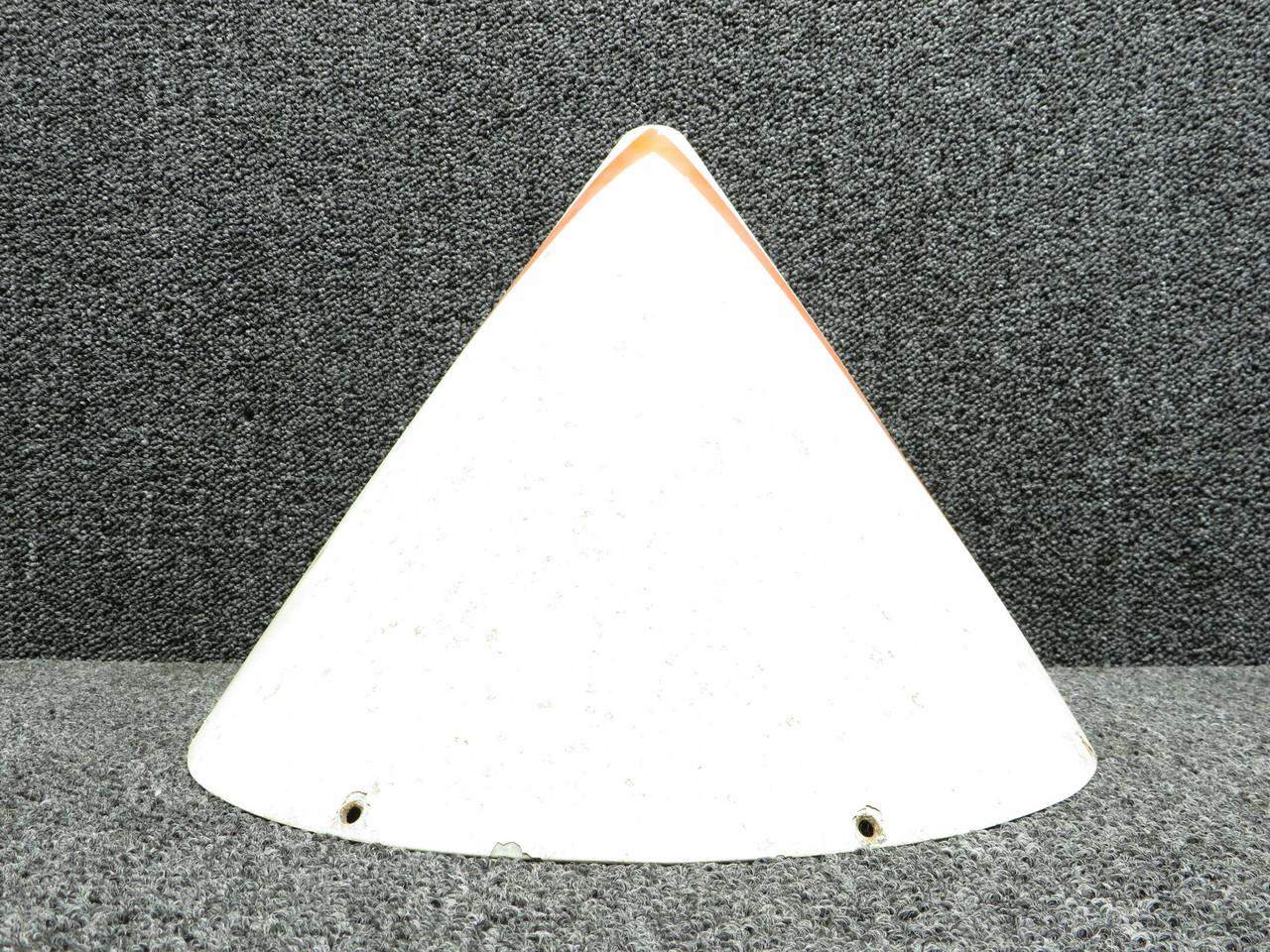Naoページ 0813040-7 (Alt PN: 0813040-807) Cessna 310Q Nose Cone Assembly