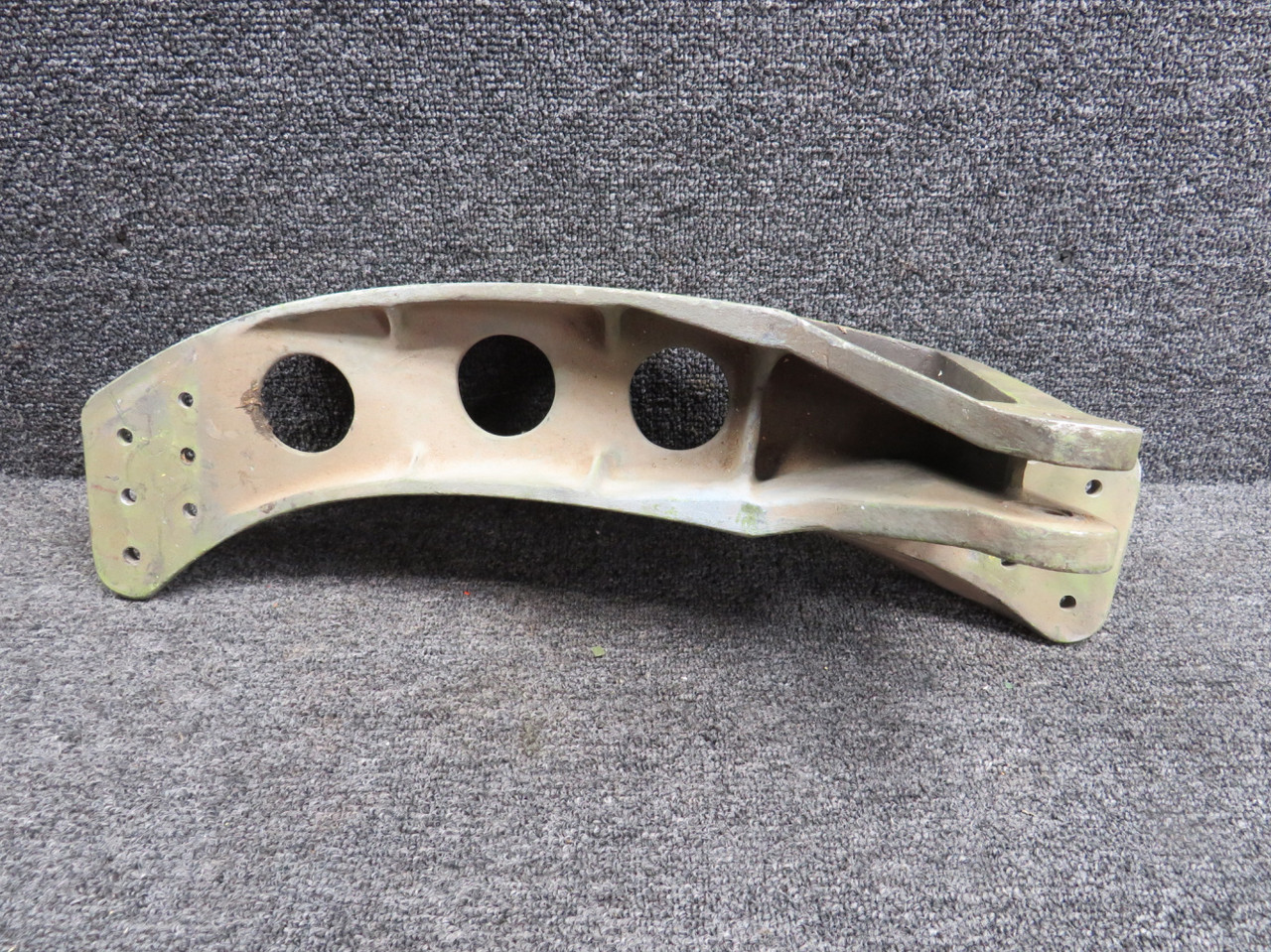 115-440031-1 Beechcraft King Air 99 Horizontal Stabilizer Hinge