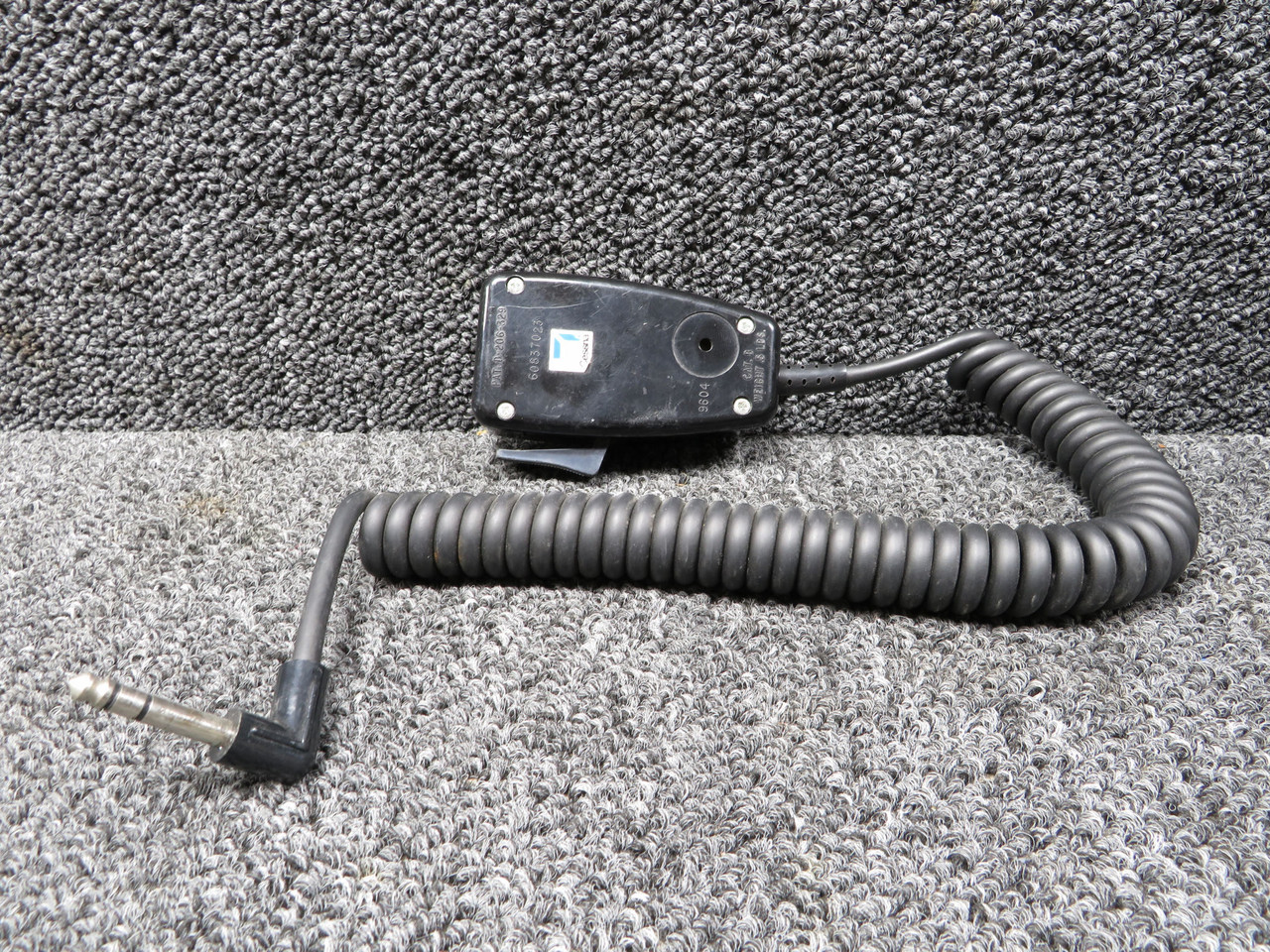 60790-19 (Alt: C596502-0202) Telex 66T Handheld Microphone (30 Volts)