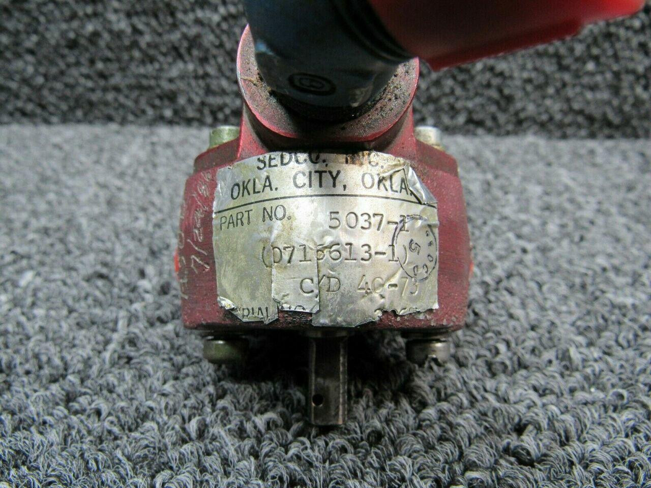 07166131 (ALT 50371) Cessna 182L Sedco Fuel Selector Valve