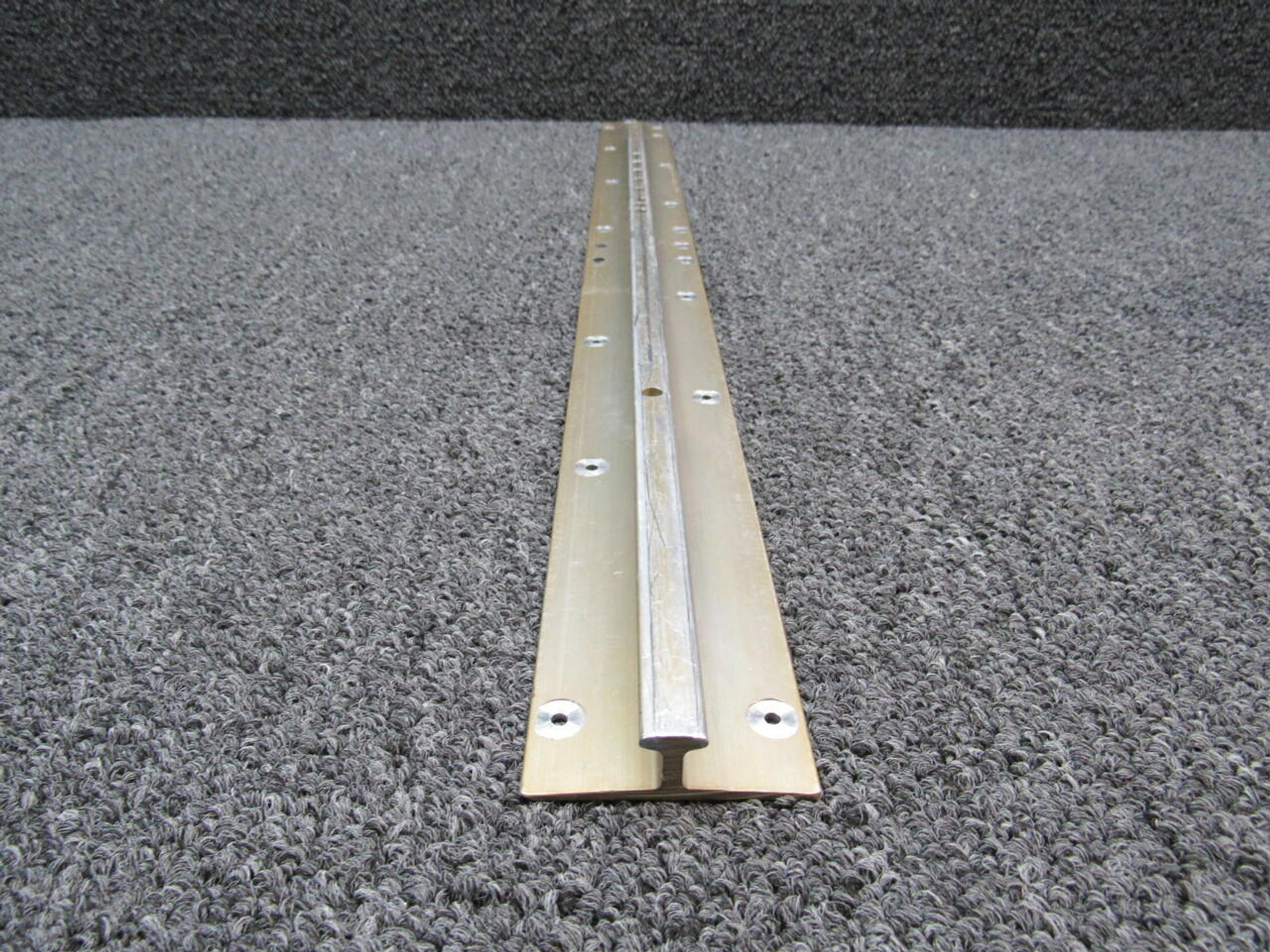 MC05112435 Cessna 172N McFarlane Seat Rail LH Outboard