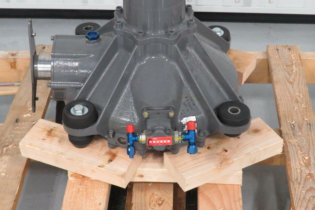 C0068 Robinson R44 Main Rotor Gearbox & Mast Assembly
