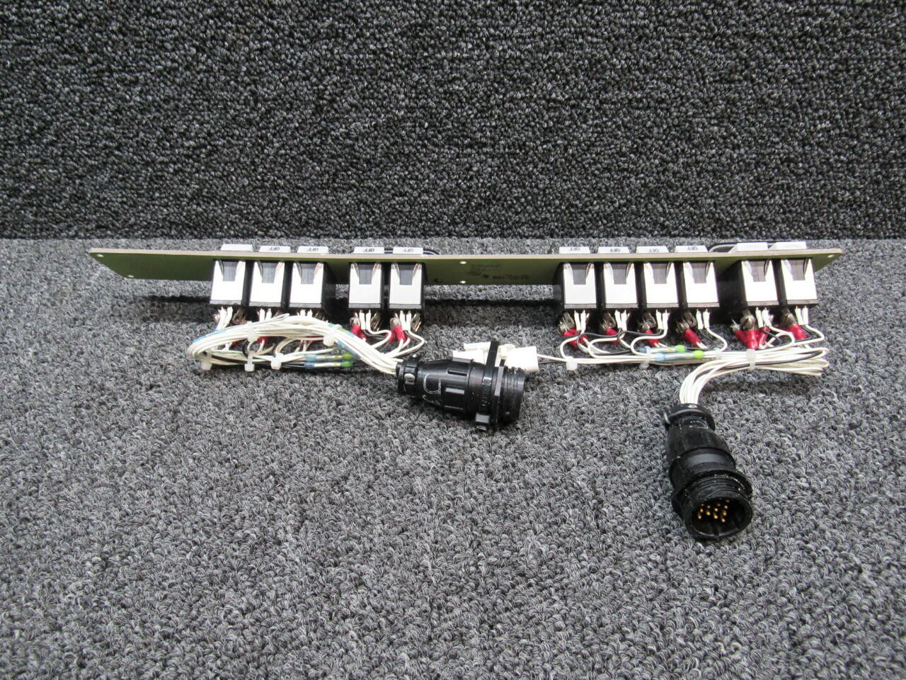 85429005 Piper PA28181 Overhead Switch Panel W/ Fin Strobe Switch