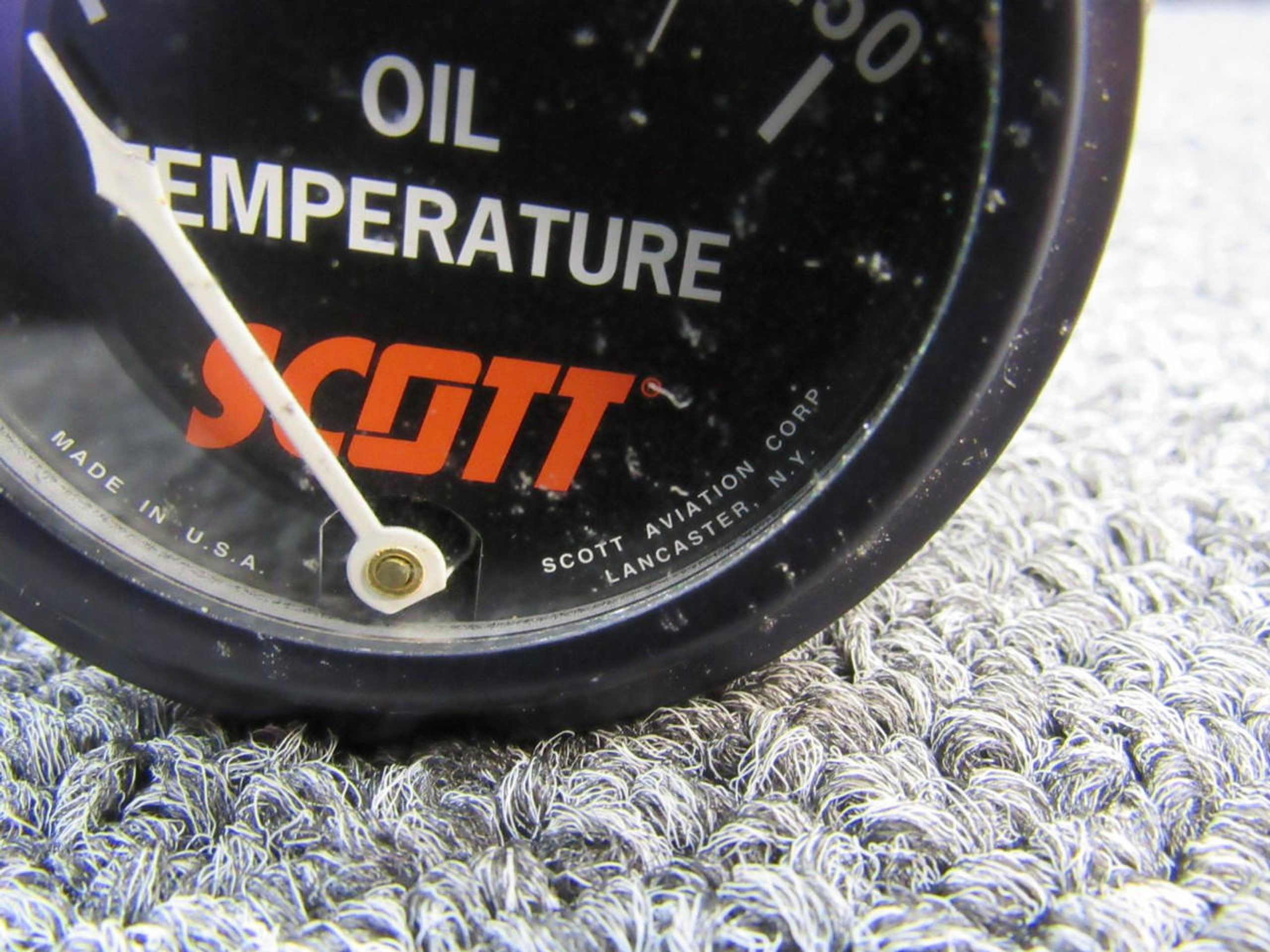 540523 Scott Aviation Corp Oil Temperature Indicator (Minus Probe)