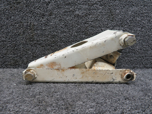 13074-002, 13074-003 Piper PA28-140 Nose Wheel Torque Link Set