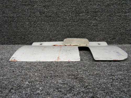 W0552001-3 SIAI-Marchetti S205 Cylinder Deflector Plate RH