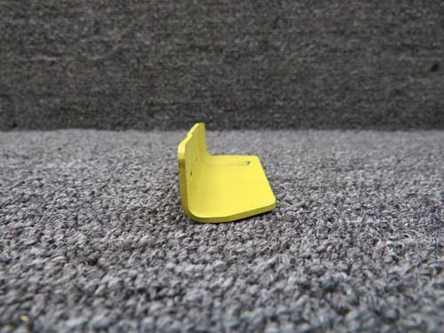 205-3-007-18 SIAI-Marchetti S205 Angle Flap Bracket Inbd Att. Right Side (NOS)