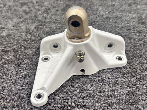 95643-006 (Alt: 95642-004) Piper PA28R-201 Main Gear Truss Bracket Assembly LH