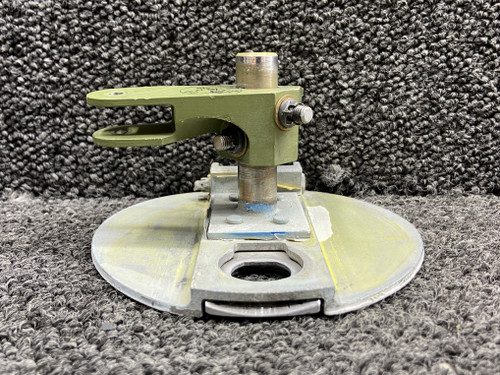 5415555-1, 5415554-1 Lear Jet 55 Baggage Door Cover w Shaft & Quadrant