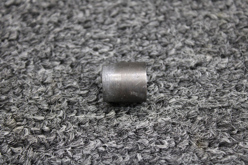 TNページ 9880506-1 Cessna TR182 Nose Gear Actuator Piston Nut Unit
