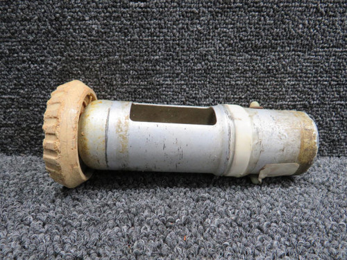 Cessna Aircraft Parts 0413163-18 Cessna 172N Outlet Assembly with Cap 