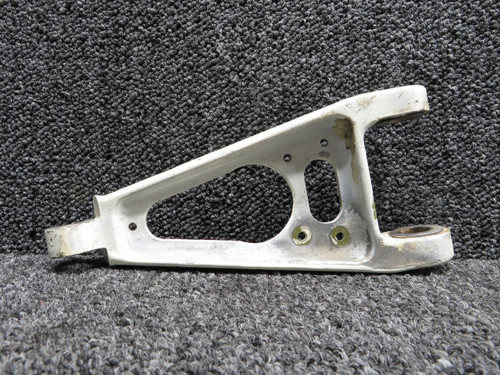 Beechcraft Parts 50-810032-8 Beech KA-100 Nose Landing Gear Upper Knee 