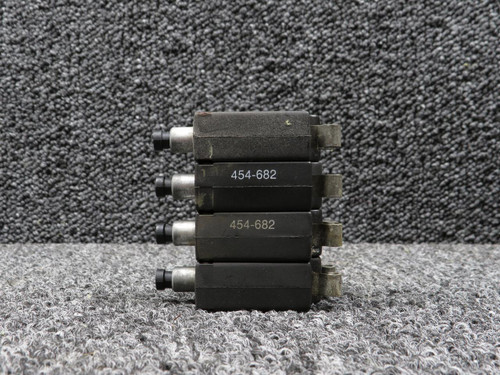 Potter and Brumfield W23-X1007-5 Potter and Brumfield Circuit Breaker Set 4 (5amps) (Rust) 