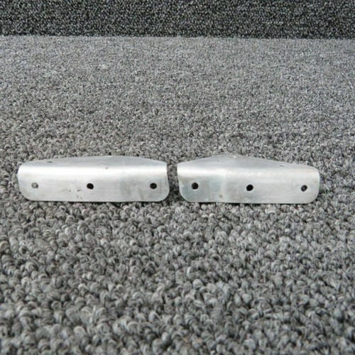 2213061-2 / 2213062-2 Cessna TR182 Nose Gear Door Hinge Bracket Kit RH