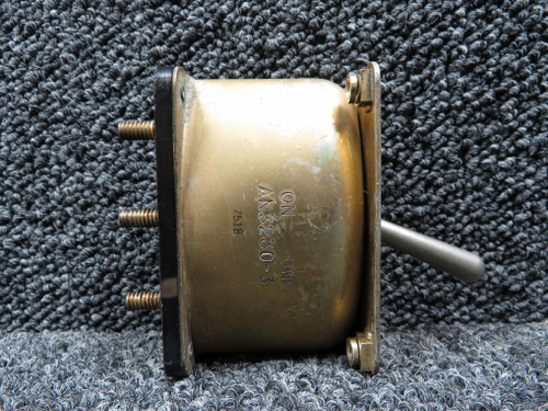 AN3230-3 Cutler-Hammer Toggle Circuit Breaker