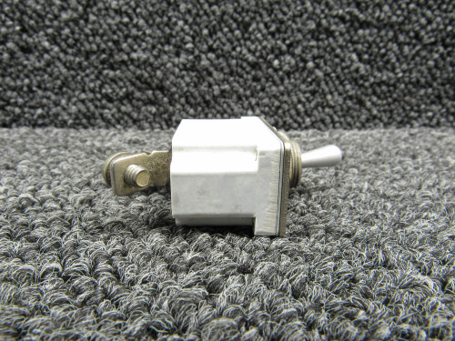 D7270-5-7-1-2 Klixon Maintained Toggle Switch Assembly