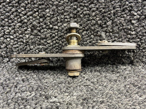 1241077-1, 1241077-2 Cessna T210L Main Gear Uplock Actuator Arm Set (LH & RH)