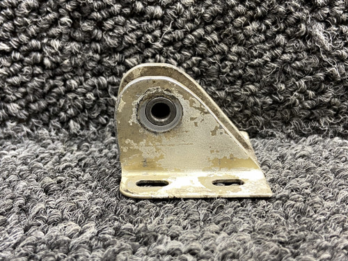 1217014-1 (Use: 1217014-3) Cessna T210L Aft Nose Gear Door Retract Bracket