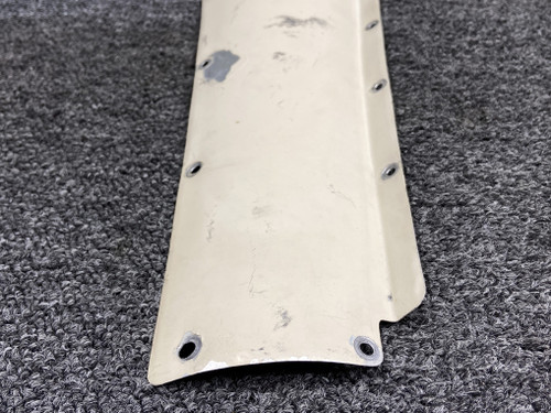 1212426-8 Cessna T210L Upper Horizontal Stabilizer Fairing RH (Minor Wear)