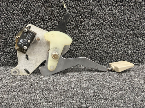 1512280-13 (Use: 1512280-41) Cessna T210L Flap Control Lever w Arm & Indicator