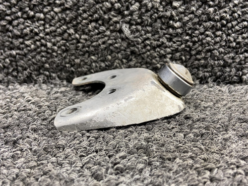 35-825024 Beechcraft 35 Nose Wheel Straightener Roller