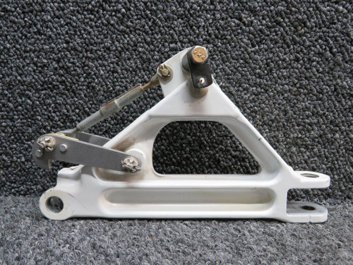 67025-009 (Cast: 20766-2) Piper PA32R-301 Main Gear Truss Assembly LH