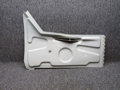 0826002-205 (Use: 0826002-207) Cessna 310N Main Gear Door Assembly RH (White)
