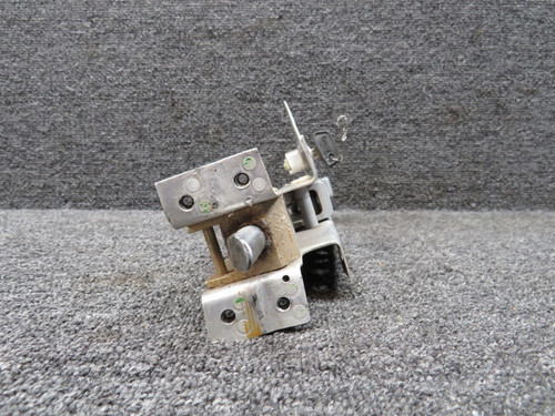 0851781-35 (Use: H966-1) Cessna T310Q Baggage Door Latch Assembly with Key